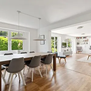  Apartment Beautiful House In Blankenese Deutschland