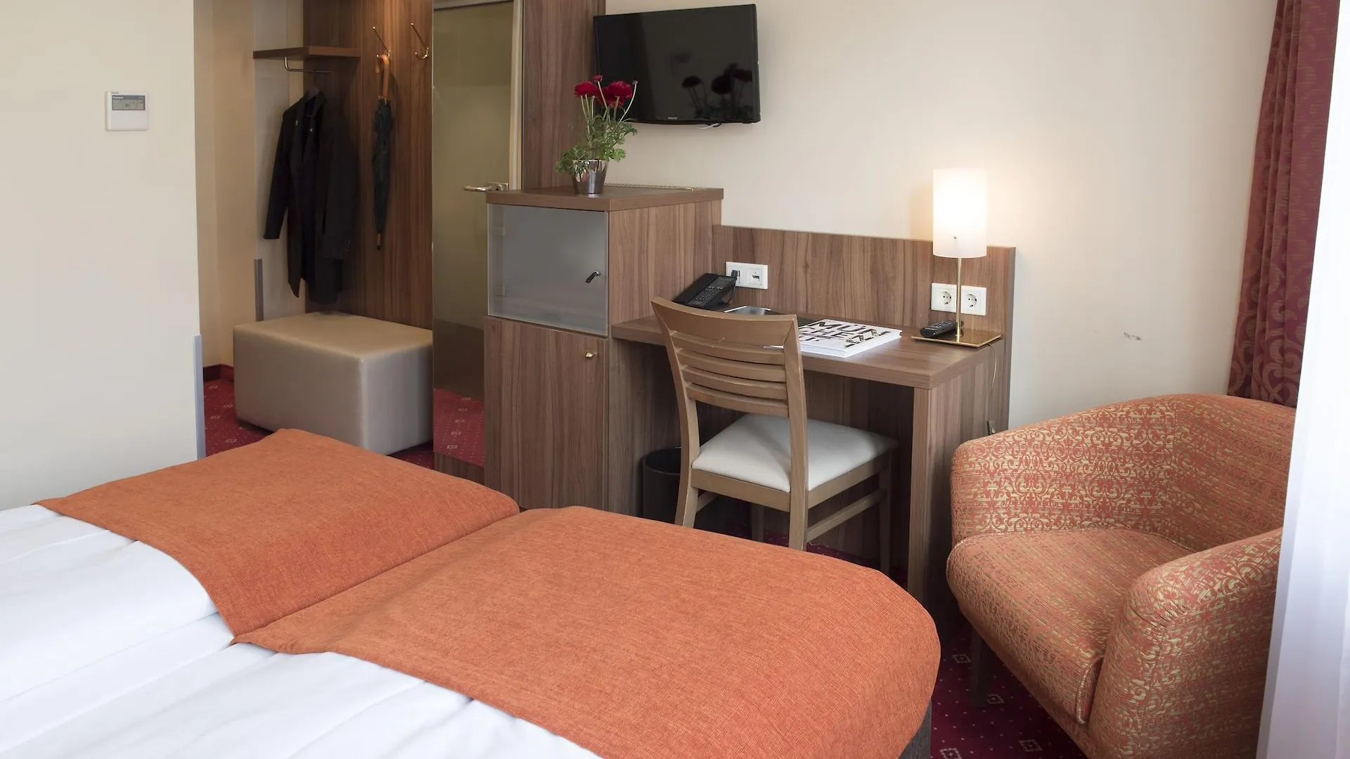 Hotel Schlicker Munich 3*,